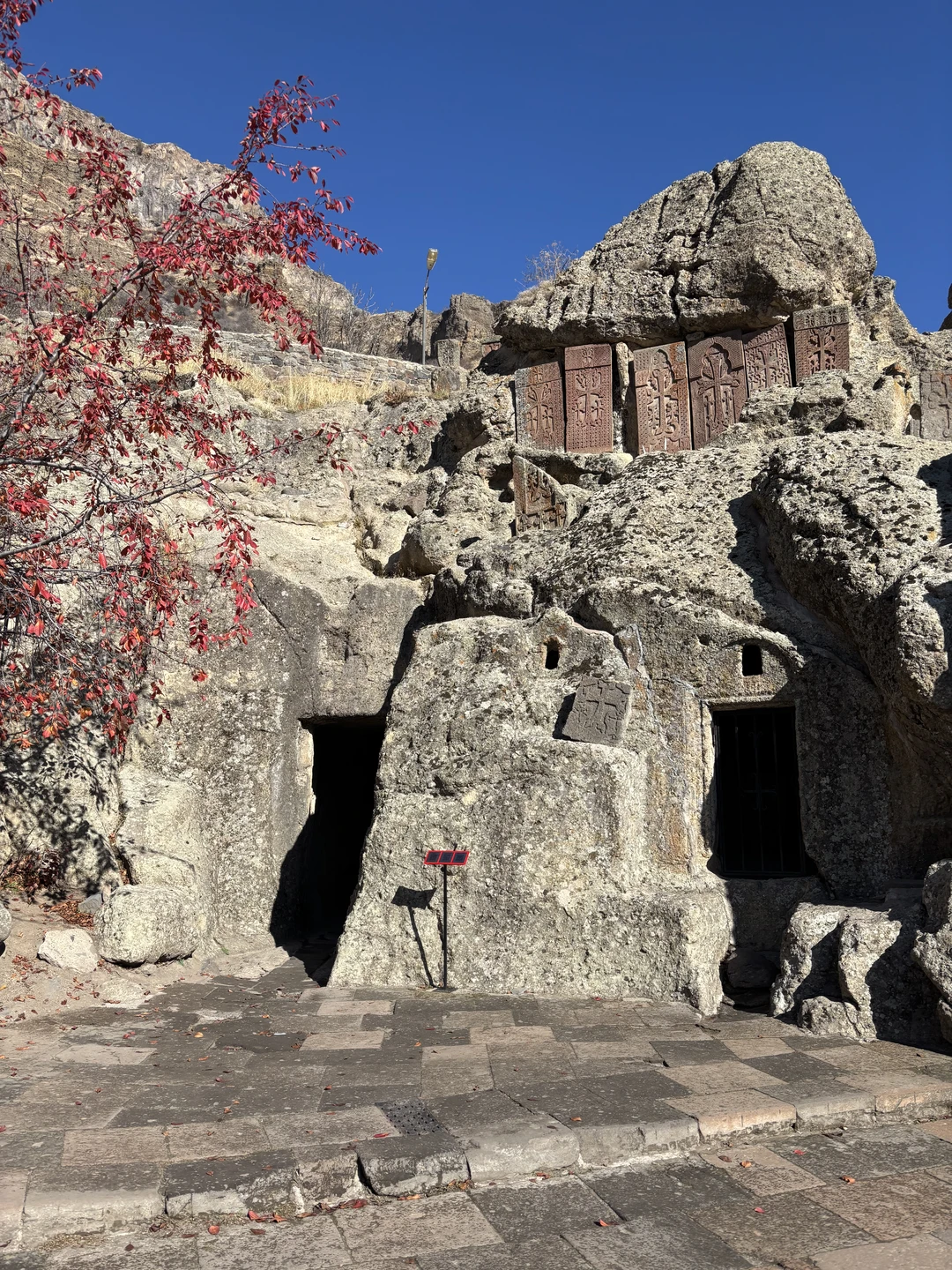 Все прошло отлично. Гид Даниэль провел для нас отличную экскурсию, рассказал очень много интересных фактов об