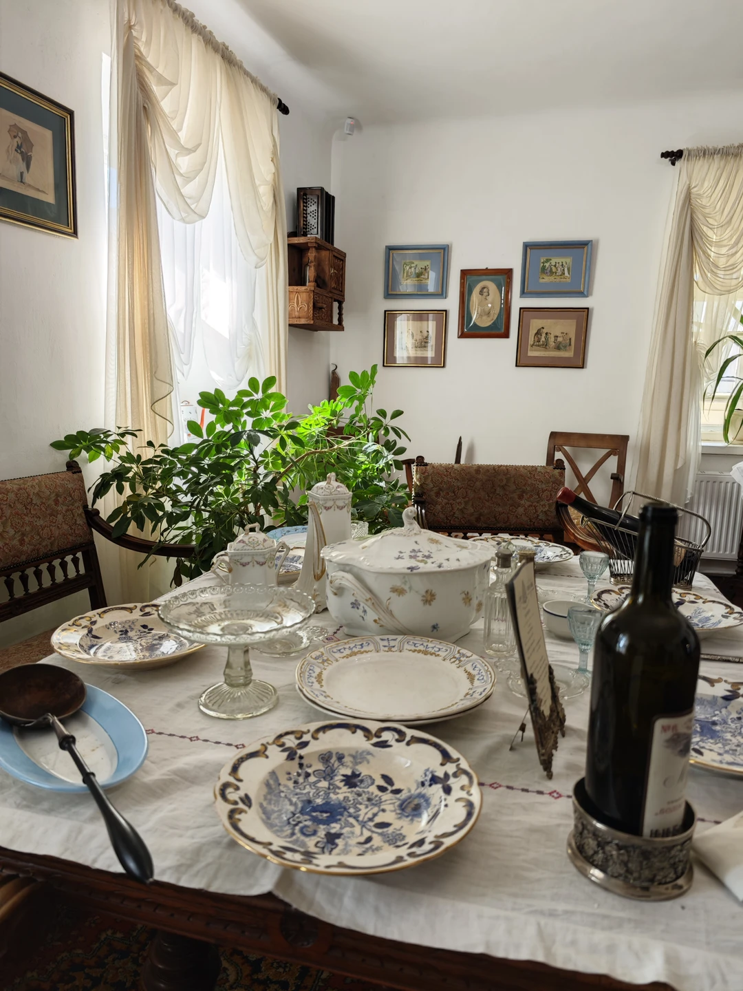 Отлично провели время во время экскурсии со Станиславом. Увидели все, и даже больше. Очень удобный формат