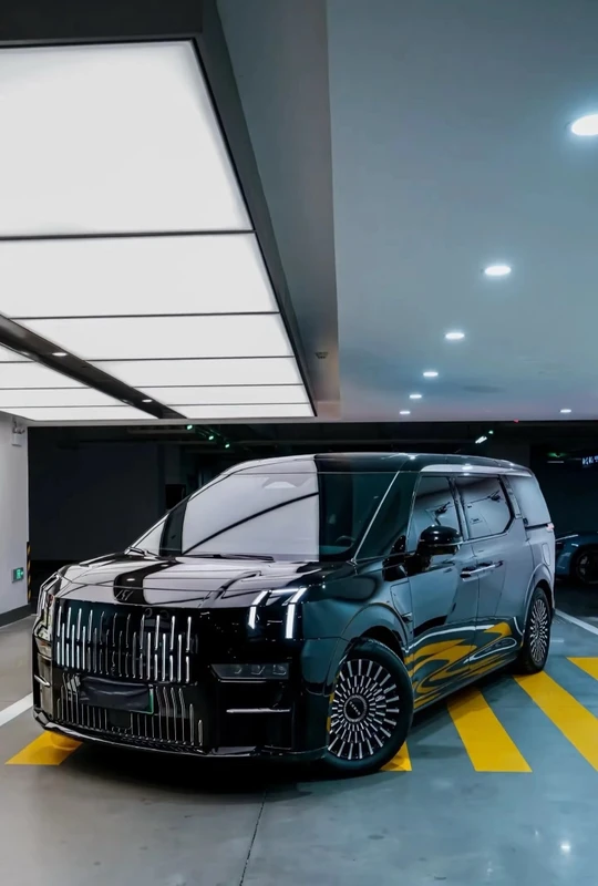 Шанхай - Ханчжоу: VIP-трансфер на премиальном минивэне