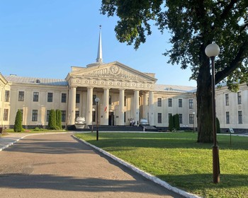 Гродно, Лидский замок, возвращение в Минск