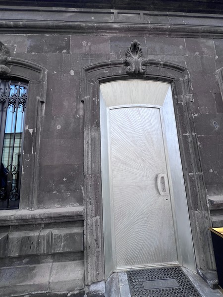 Экскурсия понравилась, обошли все знаковые и заявленные достопримечательности Гюмри! Спасибо за юморную подачу) Рекомендуем 100%!