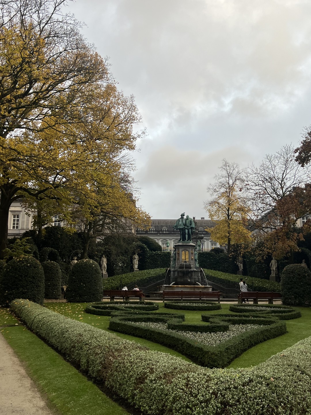 Свидание с Брюсселем каждый день (Мария)