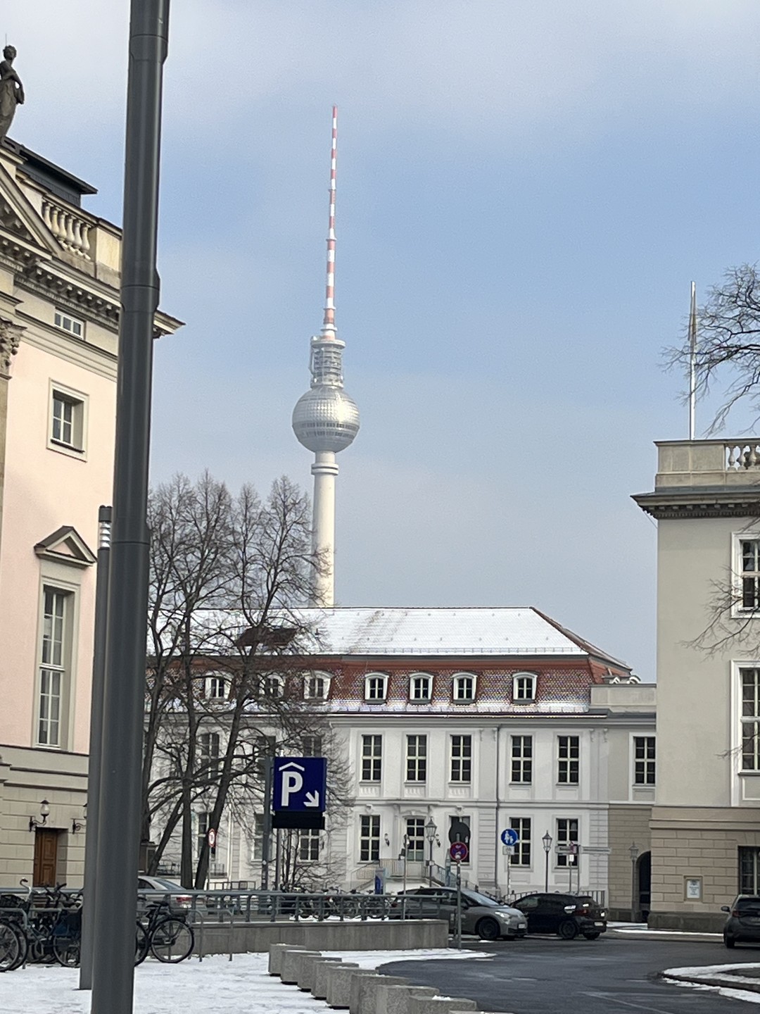 Экскурсия по Берлину с гидом Верой оставила самые приятные впечатления! Всё было очень интересно, структурировано и