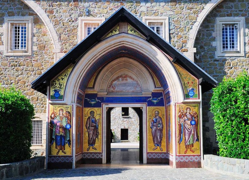 Главные монастыри Кипра