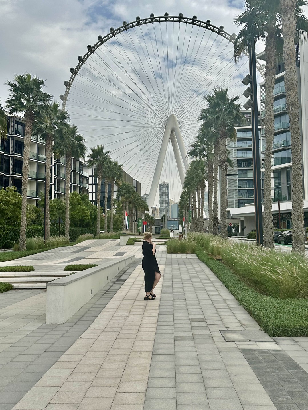 Очень понравилась экскурсия, гид интересно рассказывает, показывает хорошие точки для фото, все понравилось ☺️