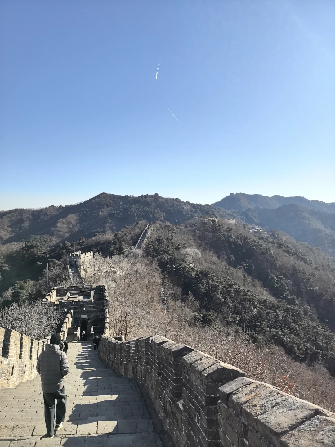 Спасибо за отличную организацию, экскурсия была чётко спланирована, было комфортно в дороге с водителем и интересно