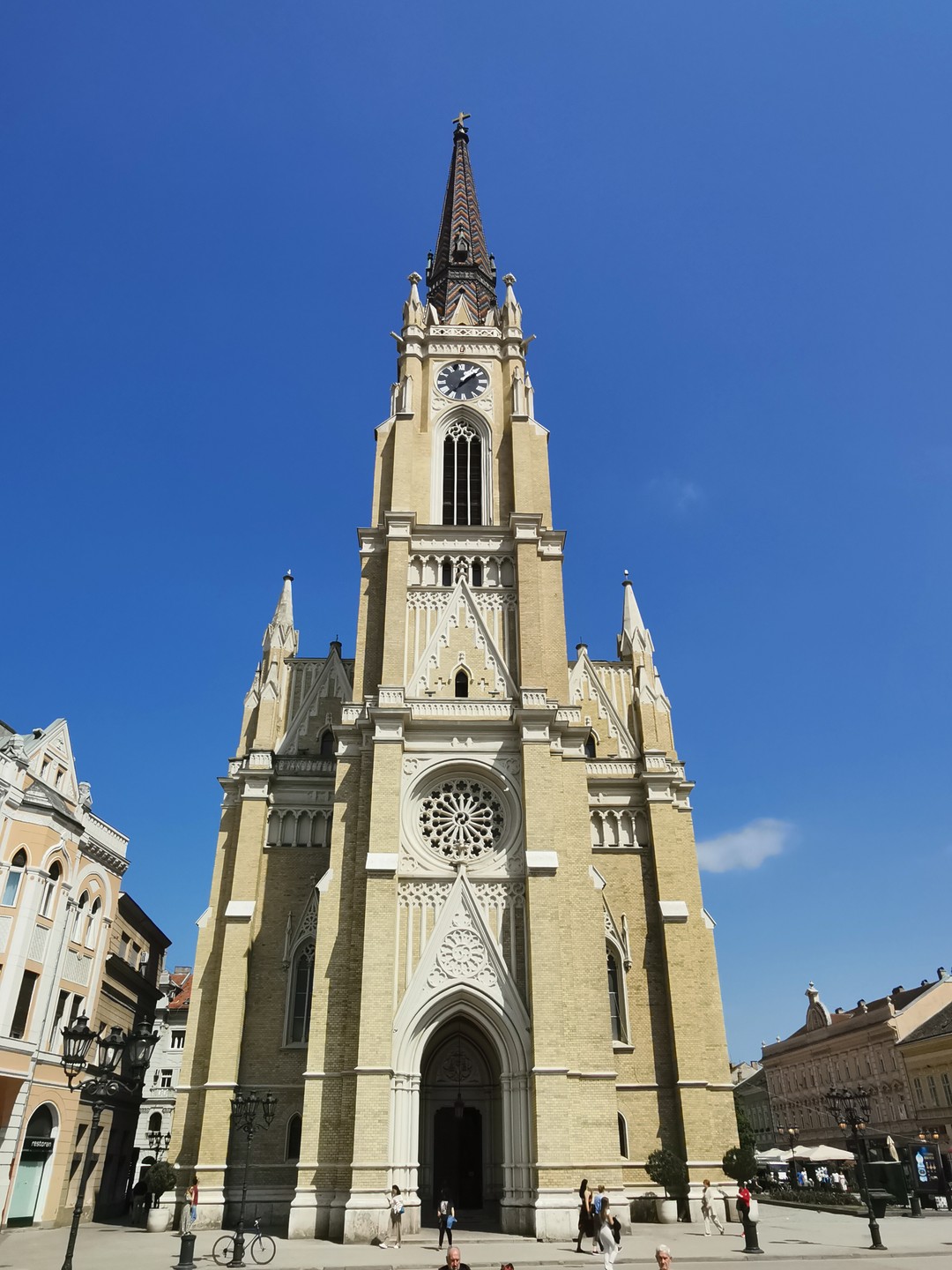 Фрушка Гора - Сремские Карловцы - Нови Сад (Павел)