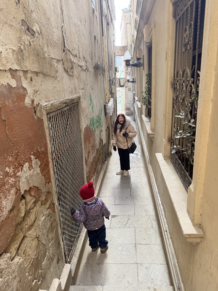 Огромное спасибо Сабине за экскурсию по старому городу! Увидели не только основные туристические локации, но и