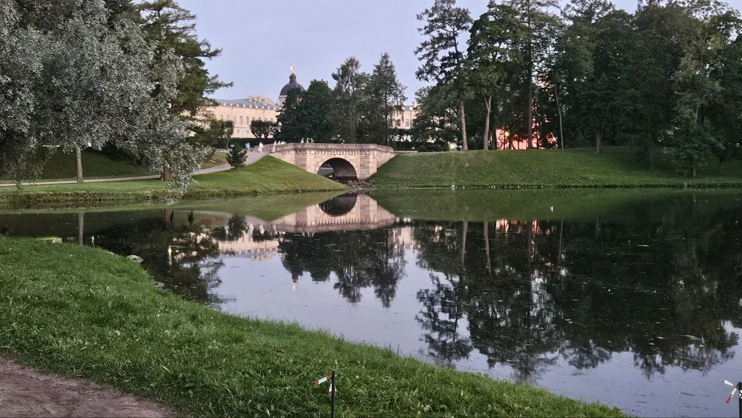 Экскурсия "Вечерняя Гатчина: мистика, замки, легенды…" превзошла ожидания! Это был не просто рассказ гида, а прекрасно