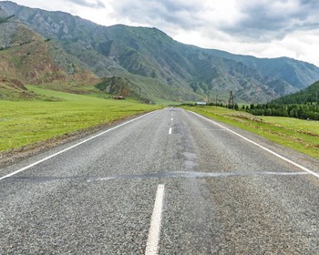 Путешествие по Чуйскому тракту через перевалы Семинский и Чике-Таманский