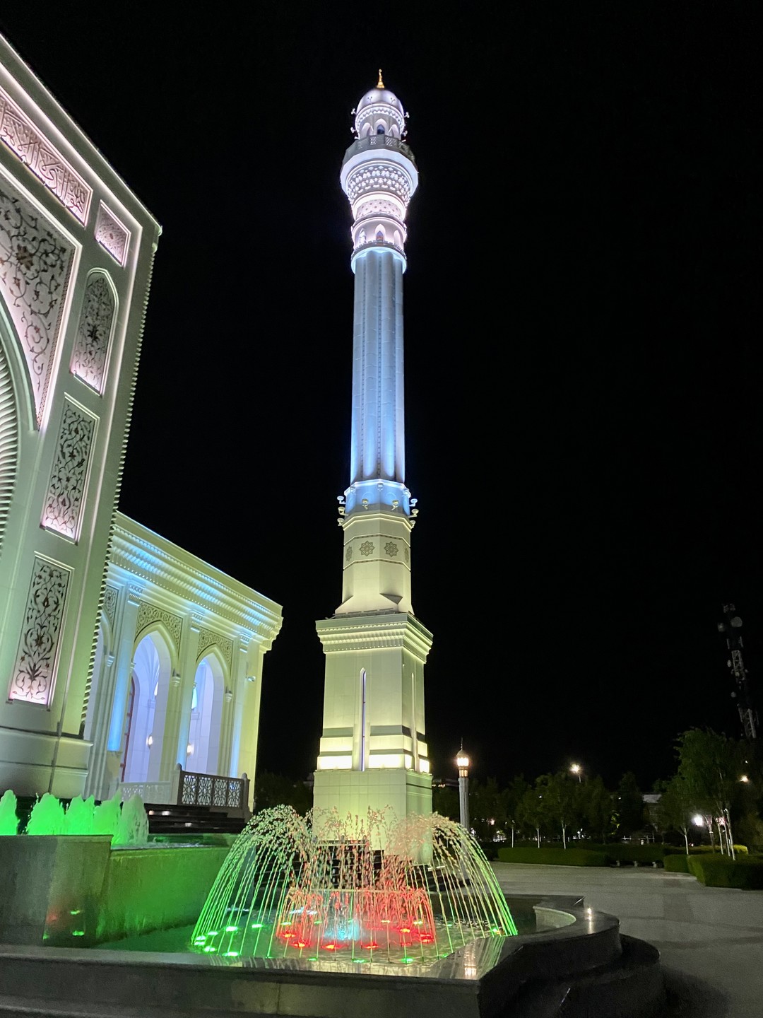 Адам, спасибо за чудесную экскурсию!