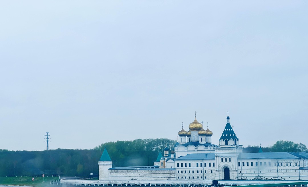 Государыня Кострома (Екатерина)