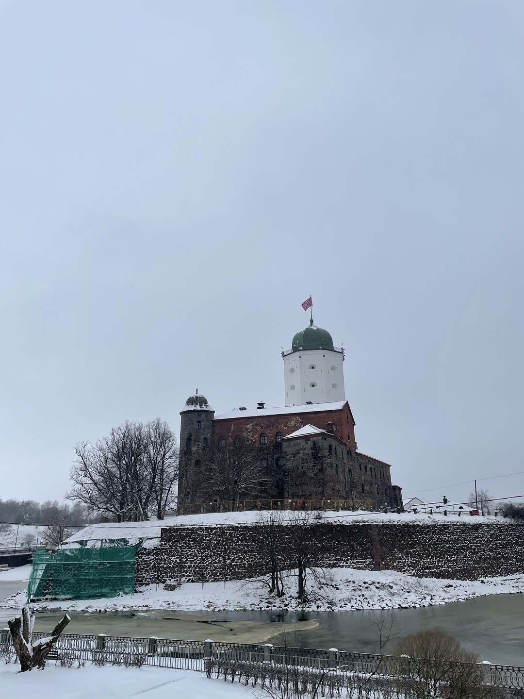 Фото отзыва 3: экскурсия "Многогранный Выборг: прогулка со старожилом"
