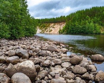 Гора Сампо, Марциальные воды, вулкан Гирвас, водопад Кивач