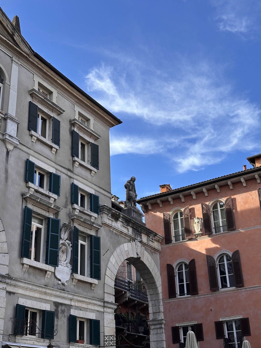 Экскурсия получилось 100 из 10. Все очень понравилось. Спасибо огромное за классную прогулку и за современный