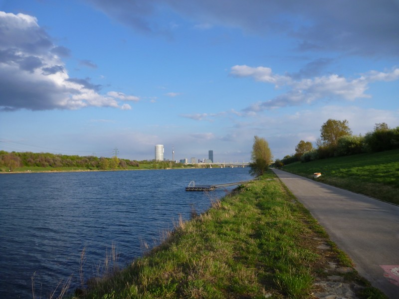 Велопрогулка вдоль Дуная к вершине Леопольдсберг