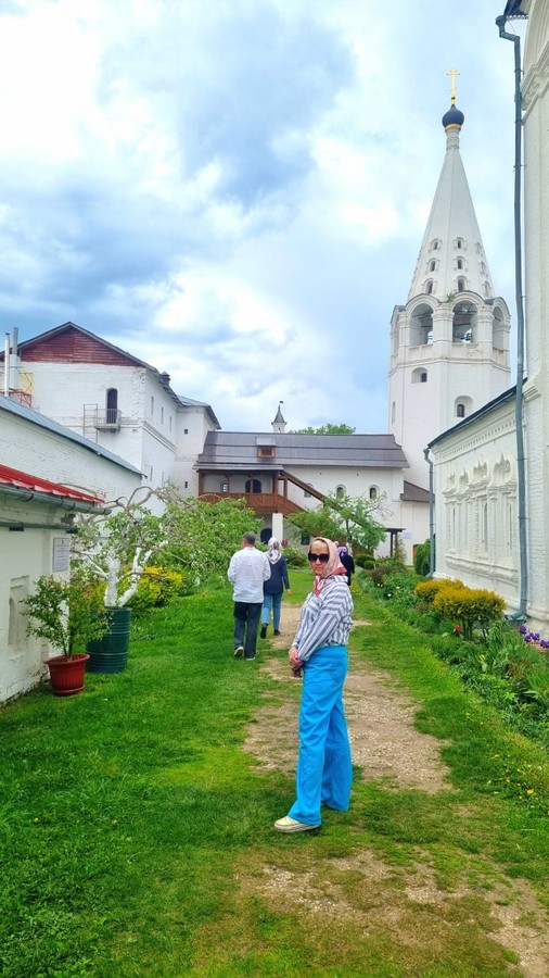 В Гороховец мы попали случайно. Планируя поездку в Нижний Новгород. И были приятно удивлены. Город очень