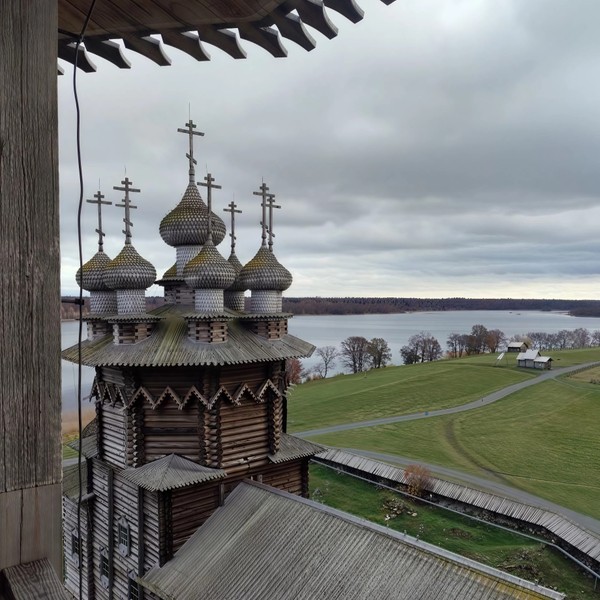 Из Петрозаводска - к чарующему острову Кижи