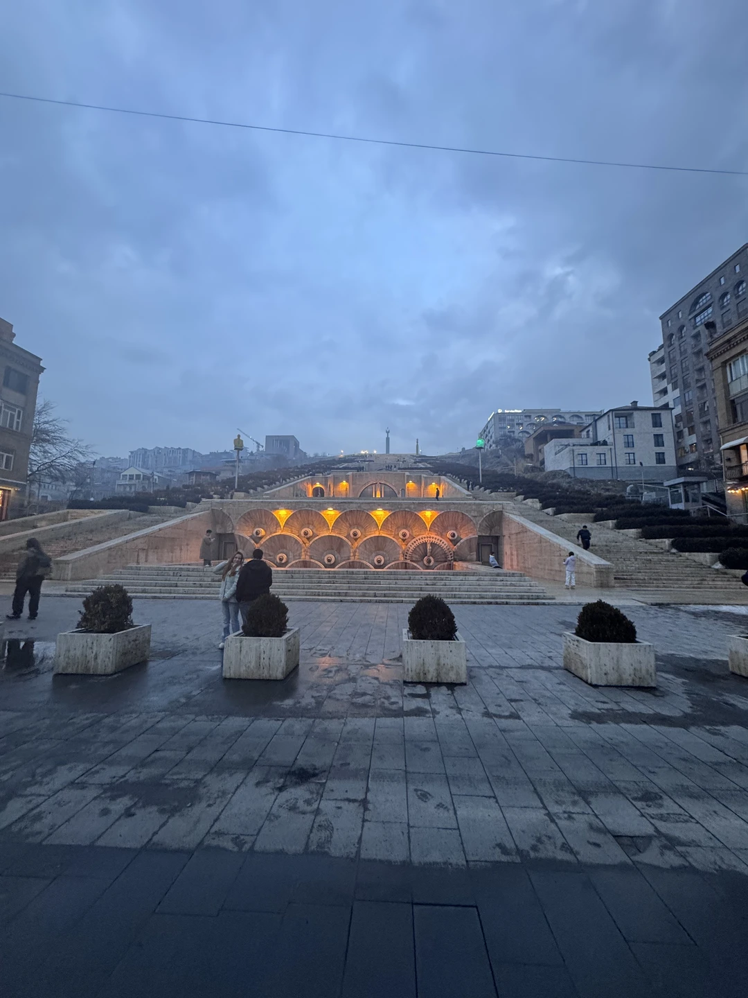 Совсем недавно мы с подругой вернулись из потрясающего путешествия по Армении и спешим поделиться своими впечатлениями