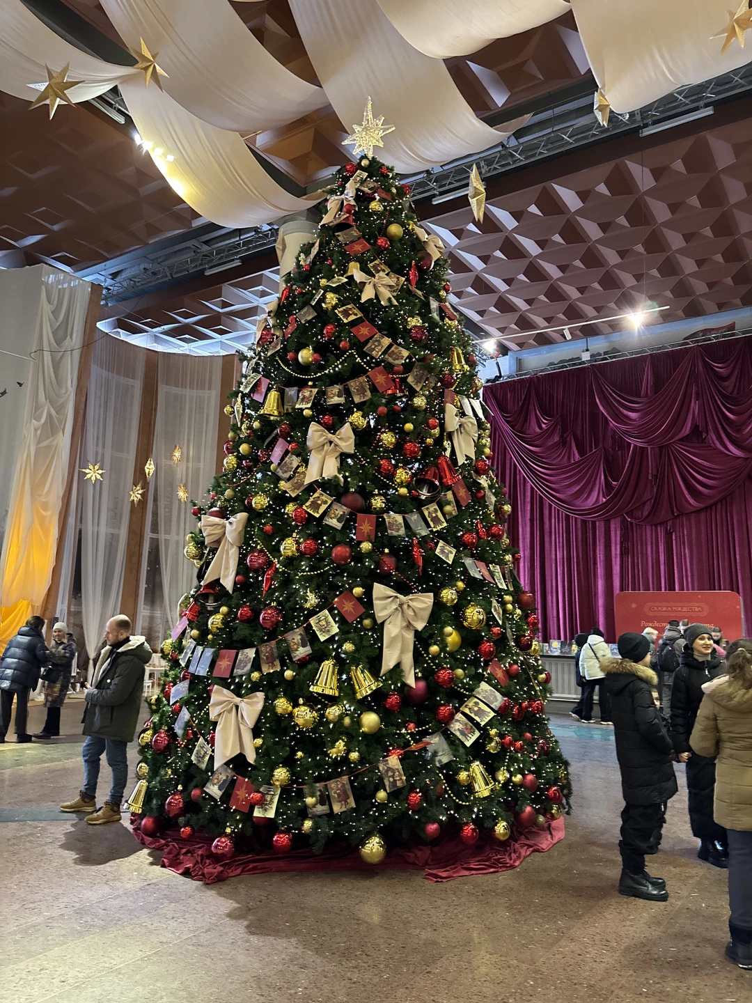 Впервые были на экскурсии в Иваново 8 января 2026 гола. Гид-организатор Марина в зимний снегопад так