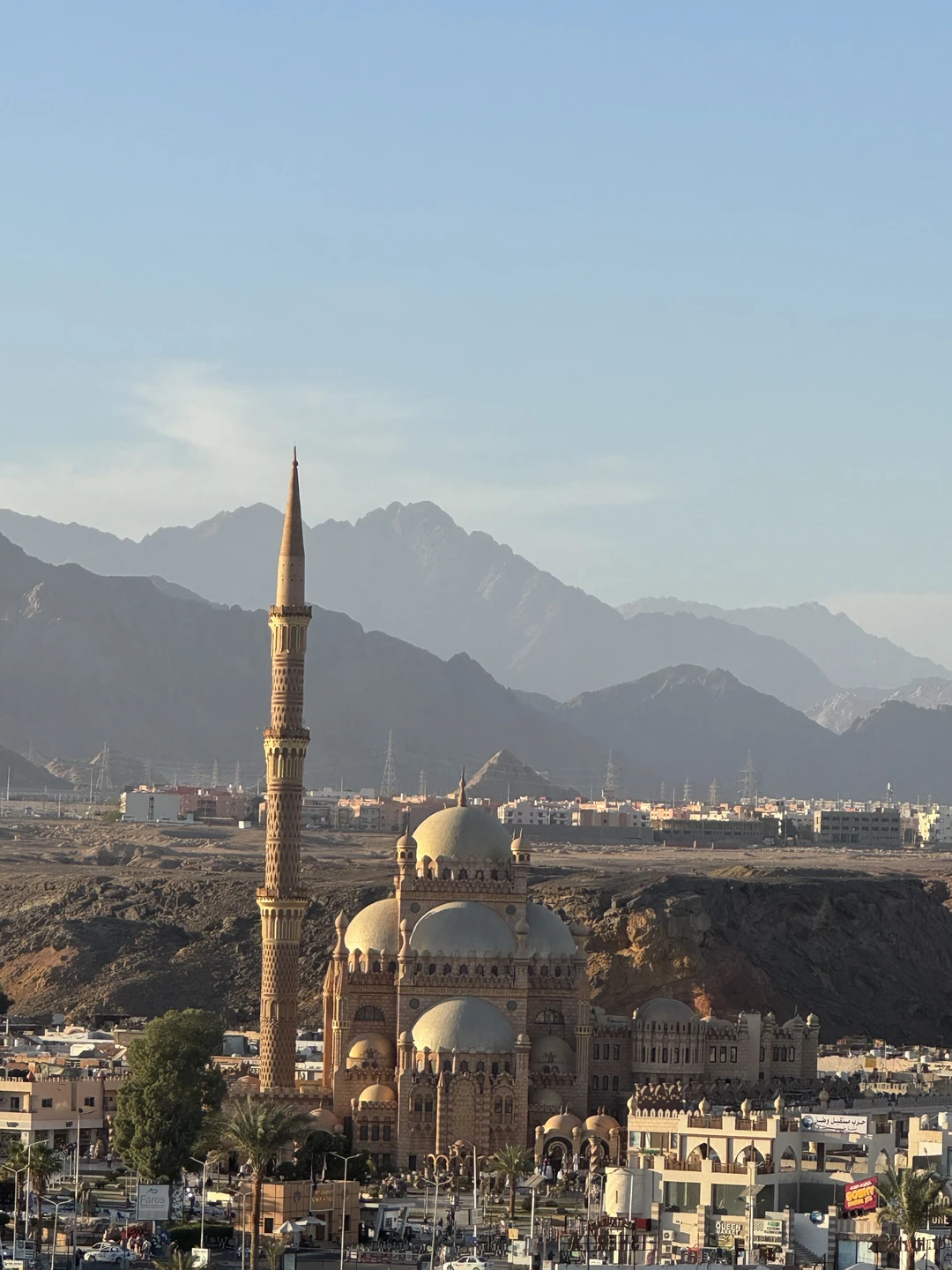 Было очень интересно узнать о истории, наш гид Иад - профессионал с большой буквы, даже малышу 5 лет было очень интересно. Спасибо