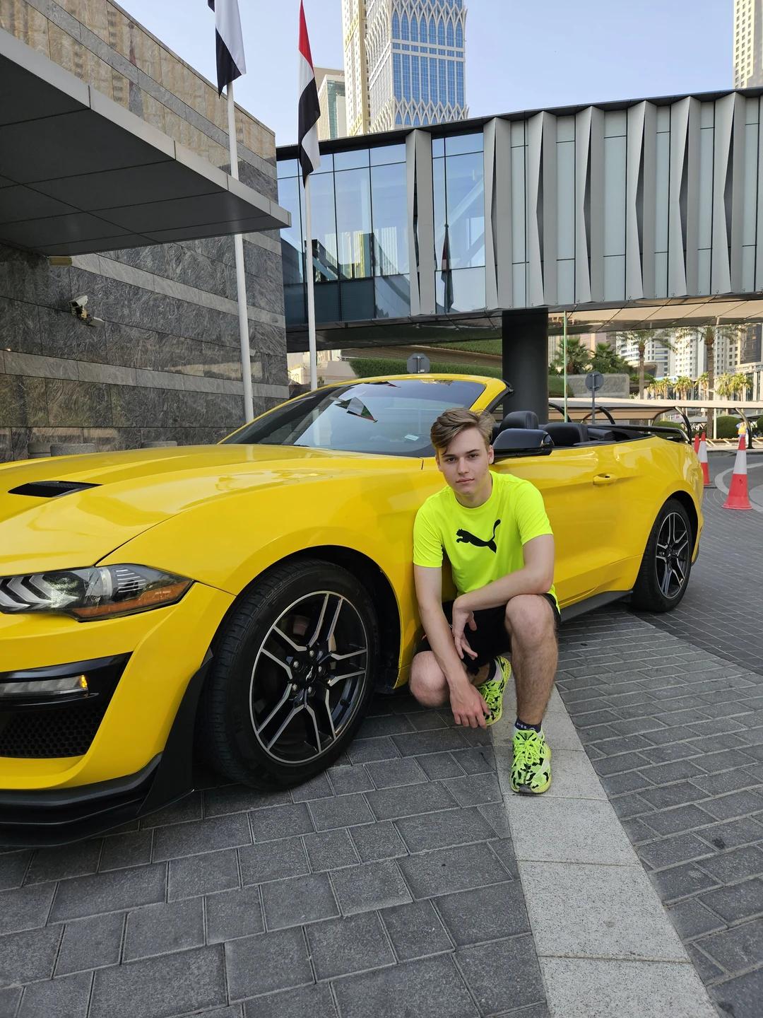 Огромная благодарность Бахтияру, рассказал, показал интересные места, старый Дубай очень понравился! Запоминающийся экскурсия, однозначно рекомендую, в