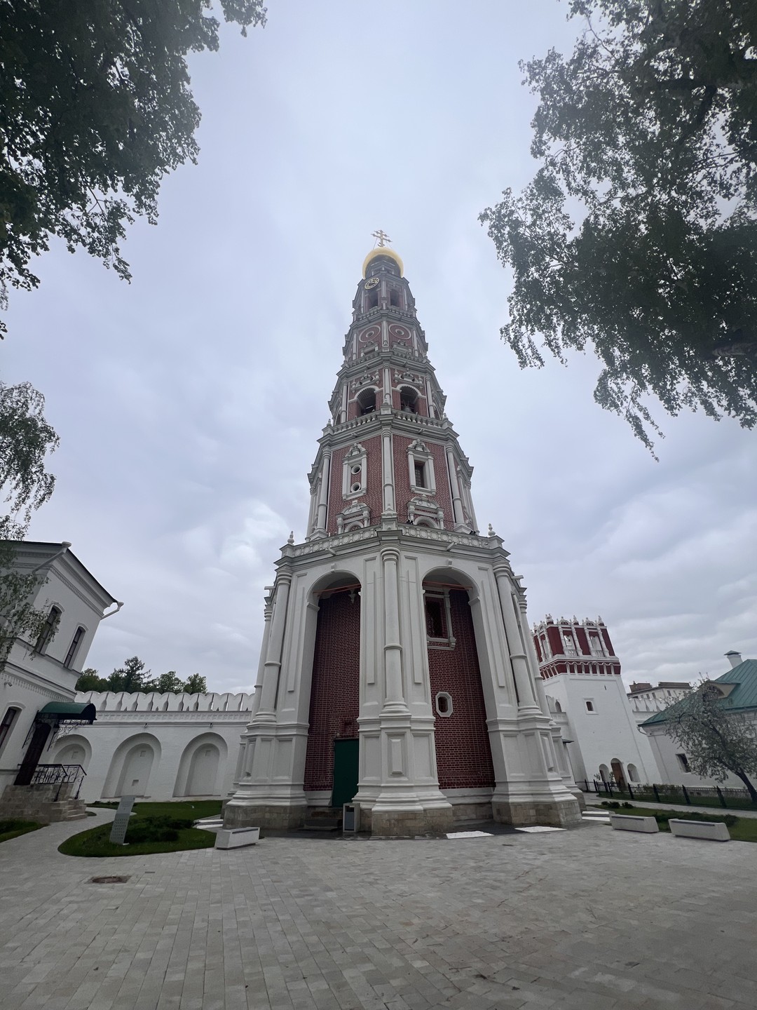 Светская экскурсия в прошлое и настоящее Новодевичьего монастыря (Татьяна)