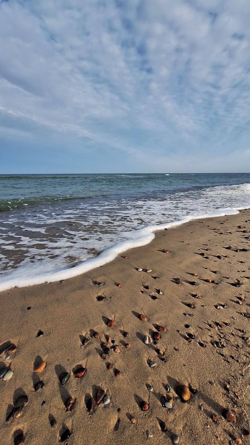 Это была именно комфортная, неспешная прогулка в небольшой группе с приятным доброжелательным гидом Валентиной. Побывали на