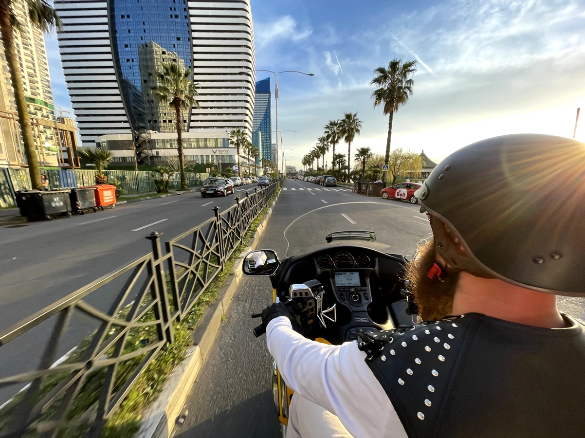 По серпантинам Аджарии — на мотоцикле