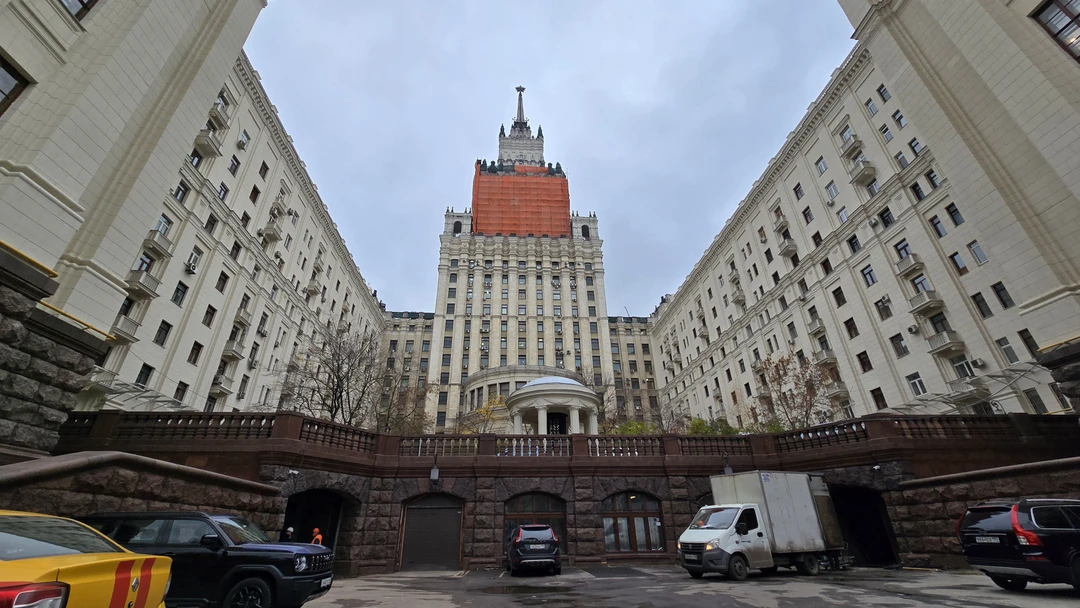 Секреты сталинских высоток: автобусная экскурсия (Марина)