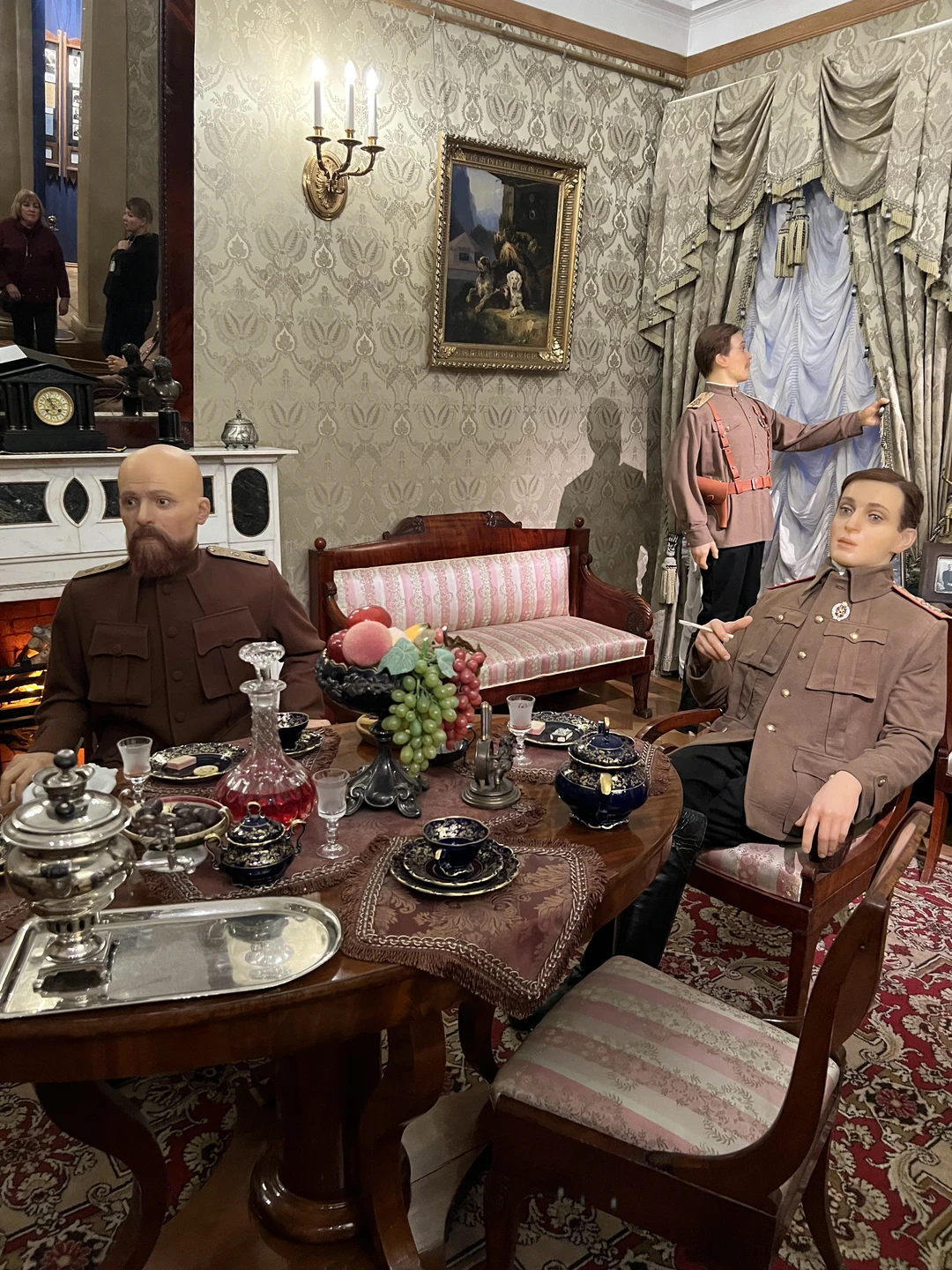 Очень интересная, насыщенная, познавательная экскурсия. Всем рекомендую. Хочется выразить огромную благодарность за это экскурсоводу Евгении, очень