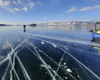 Ледяные торосы, пузырьки, бухта Песчаная и прибытие на Ольхон