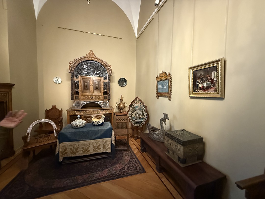 Романовы в Зимнем дворце: парадные и жилые покои (билеты включены) (Кушникова)