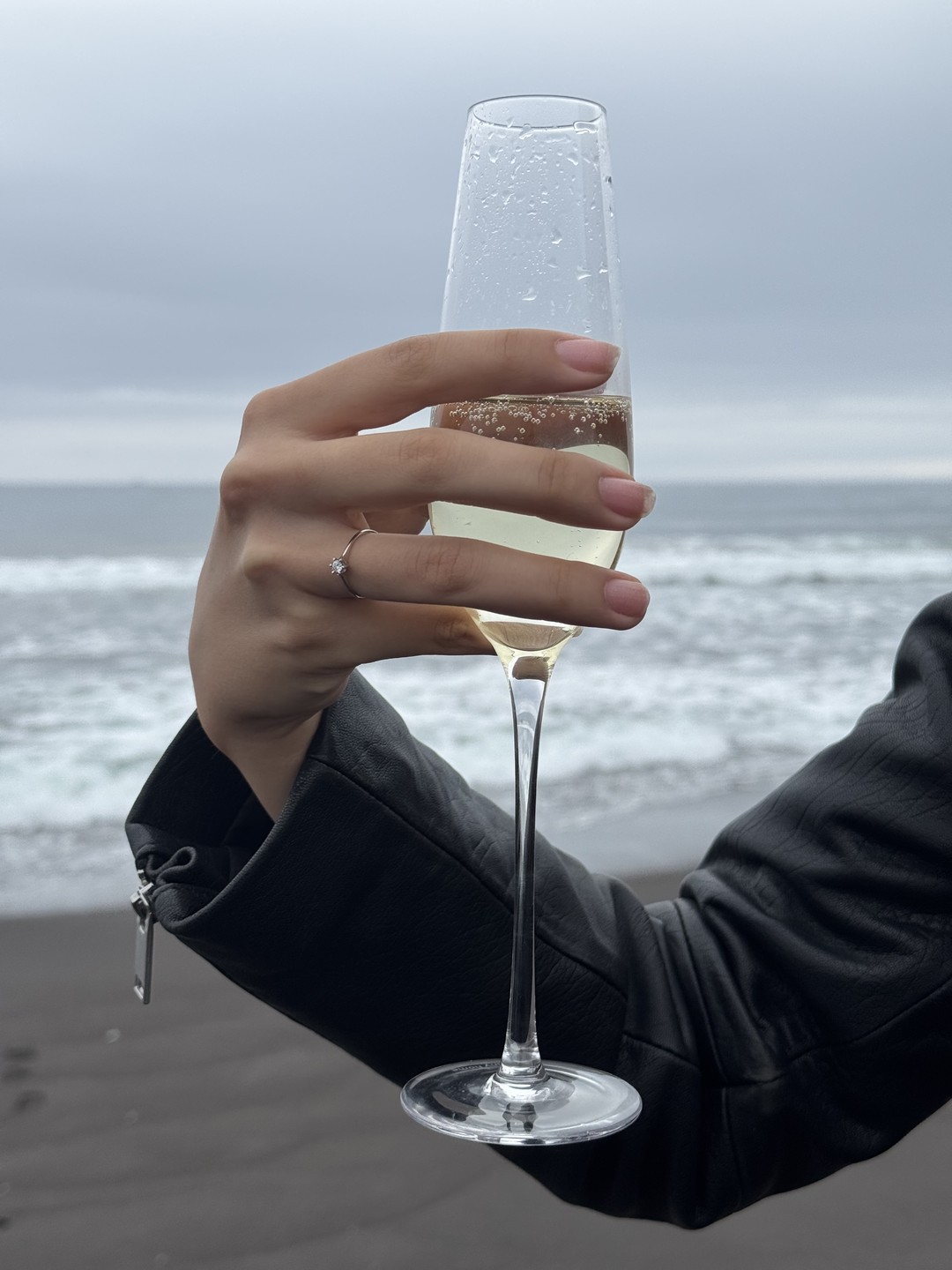 Спасибо большое Ивану за отличную экскурсию! Всегда был с нами на связи, вместе отслеживали погоду, договаривались