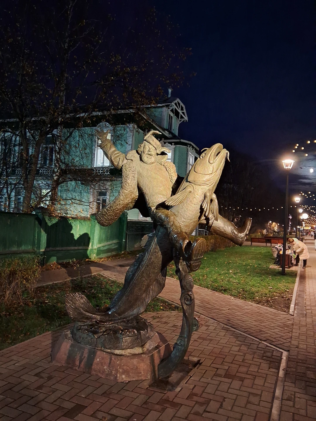 Очень понравилась экскурсия, София интересно рассказывала, сумела заинтересовать семилетку, которая не очень любит экскурсии. Экскурсия прошла