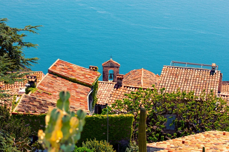 Из Ниццы — в средневековый Эз