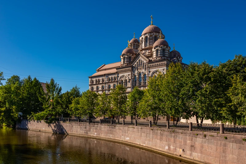 Небесные покровители Петербурга