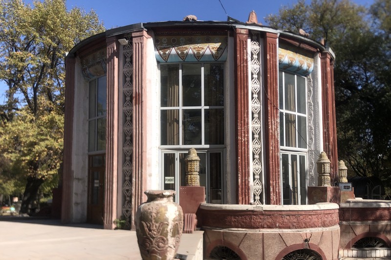 Архитектурно-историческая прогулка по Бишкеку