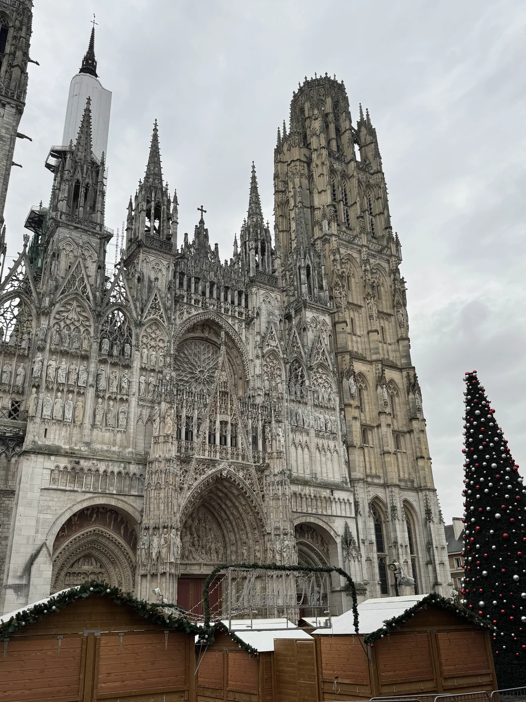 Из Парижа - в Руан, Этрета и Онфлёр за 1 день (Роман)