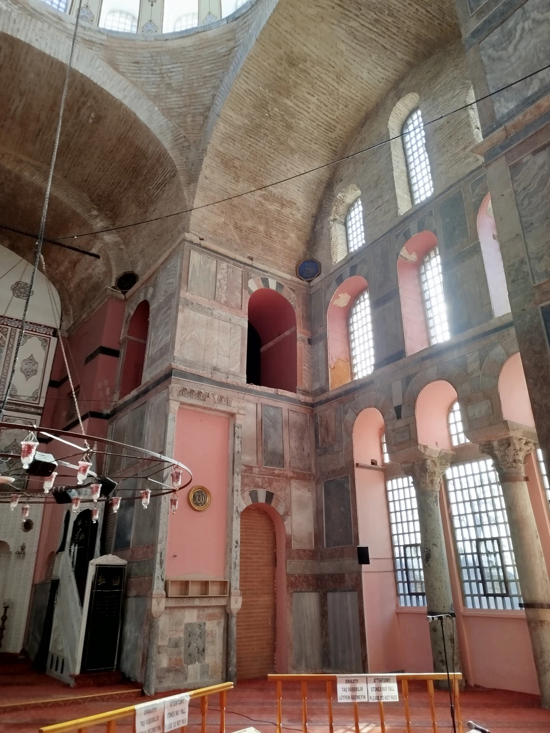 Гуляли с Ольгой по Стамбулу - сделали себе подарок к НГ! Прекрасная прогулка получилась - рекомендуем