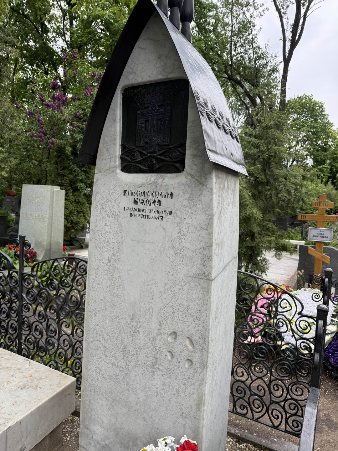 Новодевичий монастырь и Новодевичье кладбище (Sergei)
