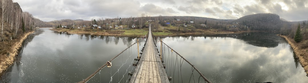 Интересный рассказ, исчерпывающие ответы на все вопросы. Отличные локации и маршруты, пешком ходить немного.