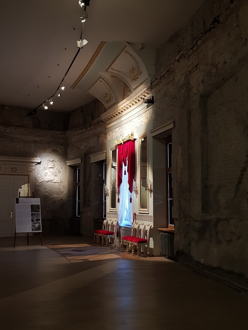 Гатчина: жизнь и любовь сквозь столетия (4/13)