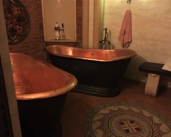 Куршская коса, заселение в отель-замок и дегустация пива