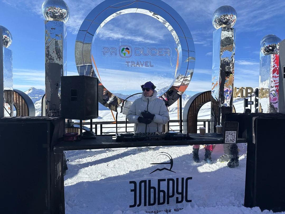 导游谢尔盖也是非常有责任心，非常靠谱，路线安排也很合理，很多时间可以自己游览，推荐。