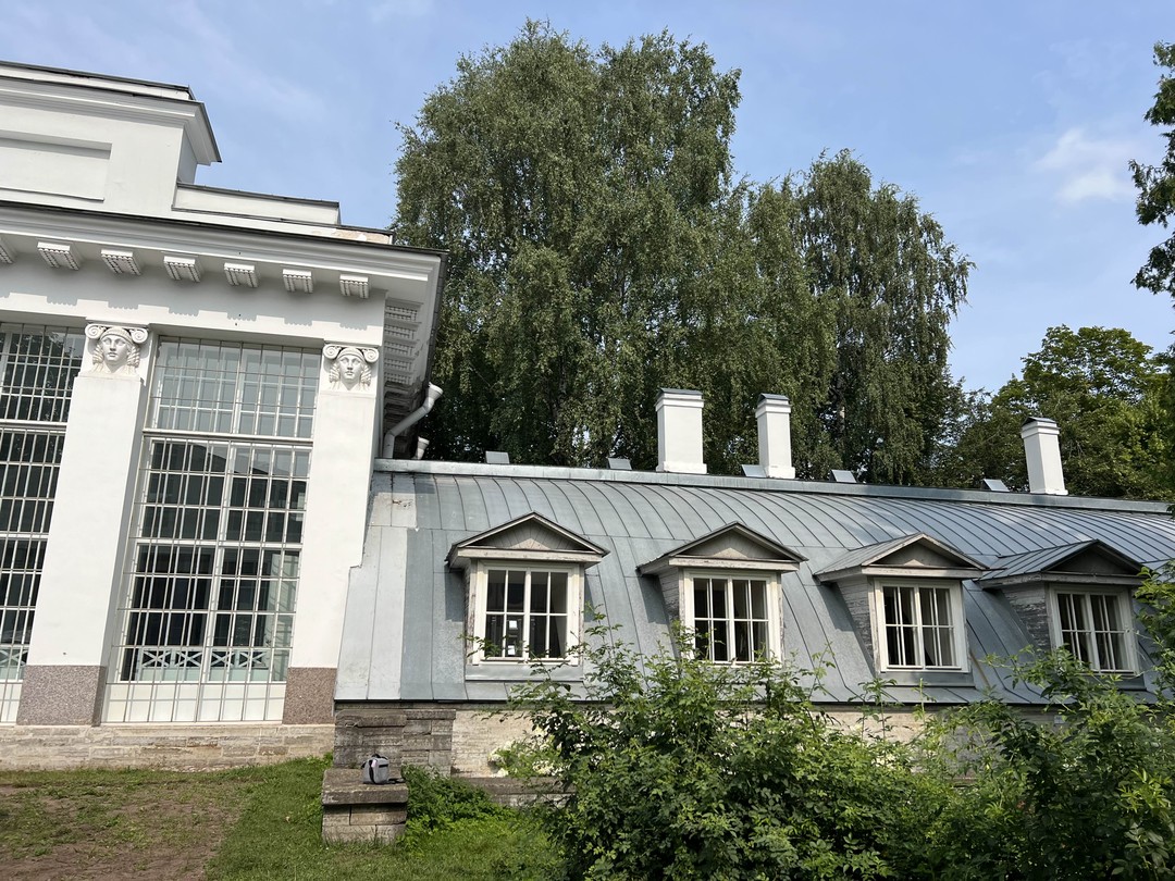 Спасибо Юлиане за чудесную экскурсию! В прошлый приезд в Питер хотели, но так и не доехали