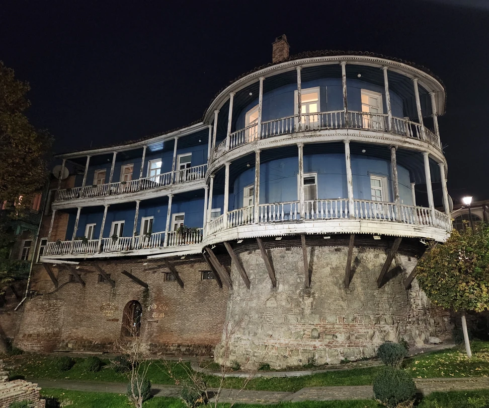 Выражаем огромную благодарность Анне. Прекрасная вечерняя экскурсия - первое знакомство с городом! Были вдвоём с сыном