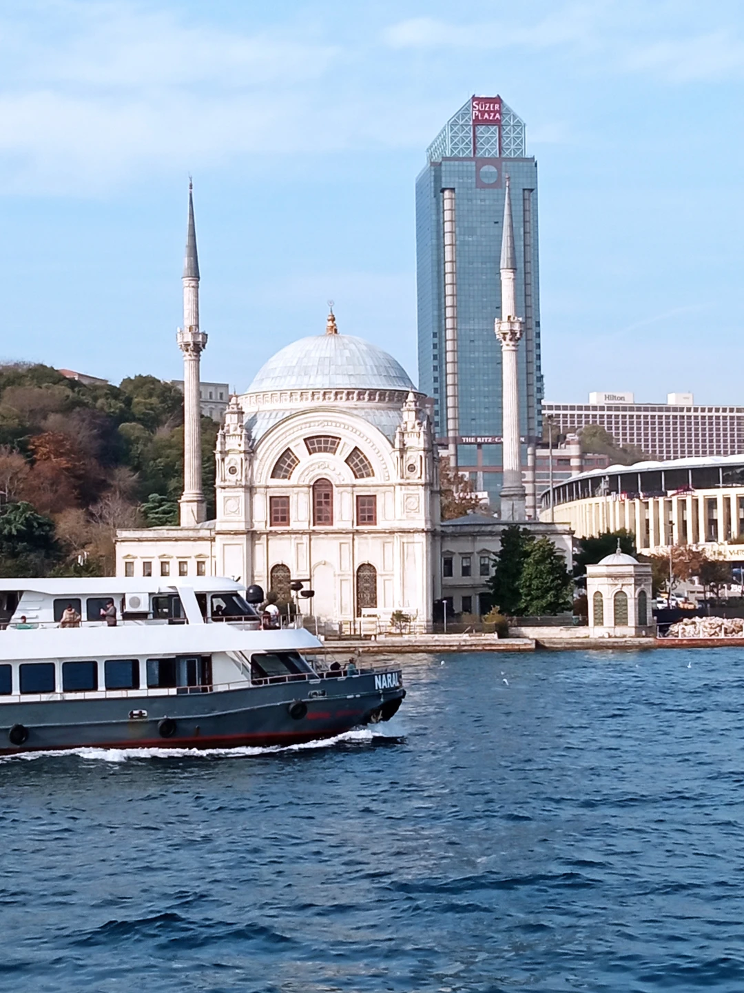 У нас был транзит в Стамбуле 12 часов, после ночного перелёта хотели посмотреть Стамбул, но чтобы