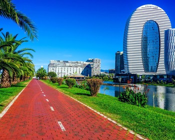 Природные красоты Батуми и переезд в Тбилиси