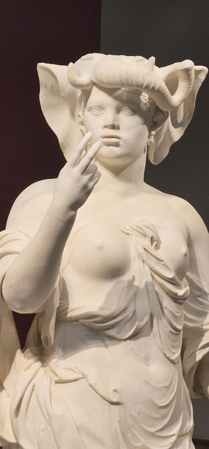 Благодарим Санжара за информативную и оптимально удобную для туристов экскурсию. Высокий профессионализм и опыт, знание истории